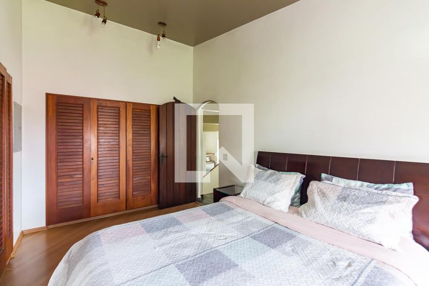 Casa, 3 quartos, 300 m² - Foto 29