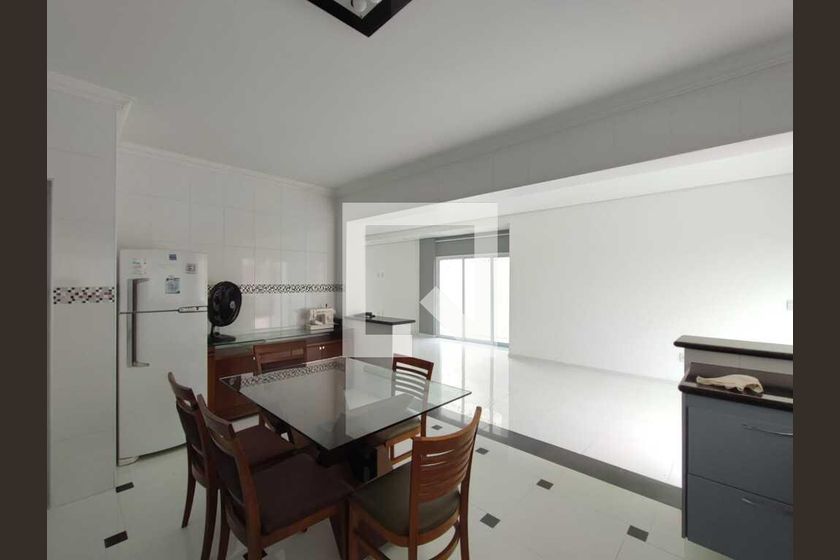 Casa à Venda - Swiss Park, 4 Quartos,  333 m2 em , Campinas - sp | SoloBR