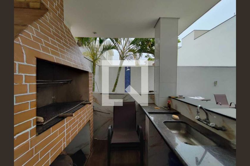 Casa à Venda - Swiss Park, 4 Quartos,  333 m2 em , Campinas - sp | SoloBR