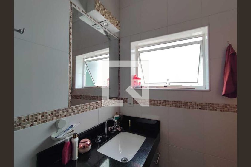 Casa à Venda - Swiss Park, 4 Quartos,  333 m2 em , Campinas - sp | SoloBR