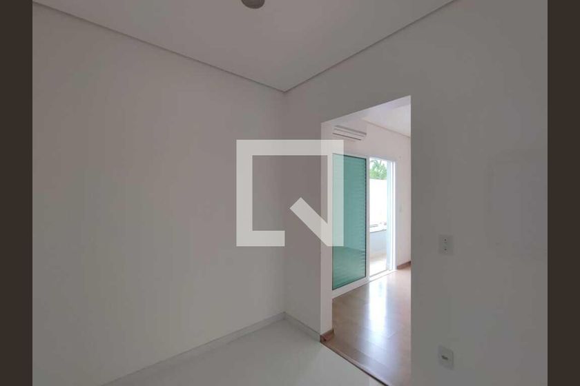 Casa à Venda - Swiss Park, 4 Quartos,  333 m2 em , Campinas - sp | SoloBR