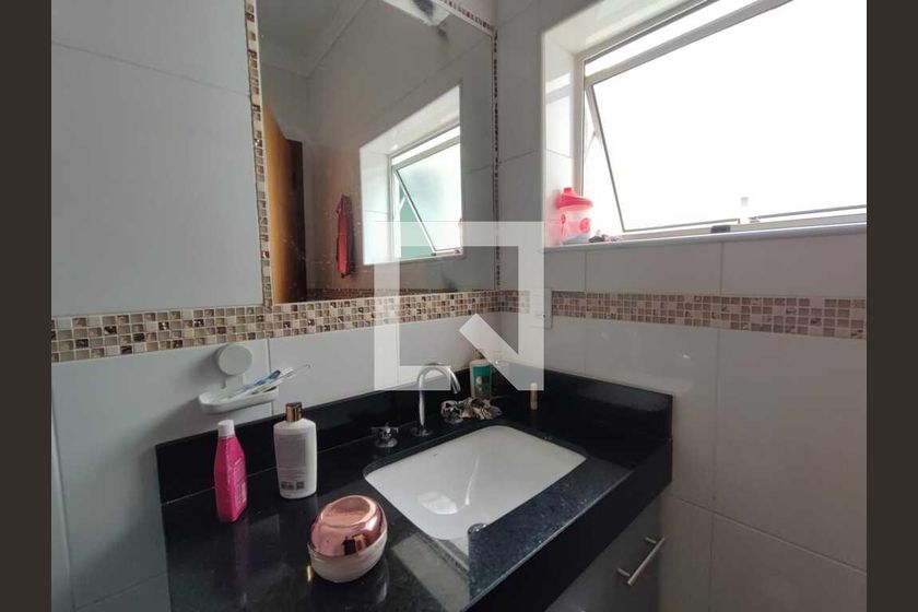 Casa à Venda - Swiss Park, 4 Quartos,  333 m2 em , Campinas - sp | SoloBR
