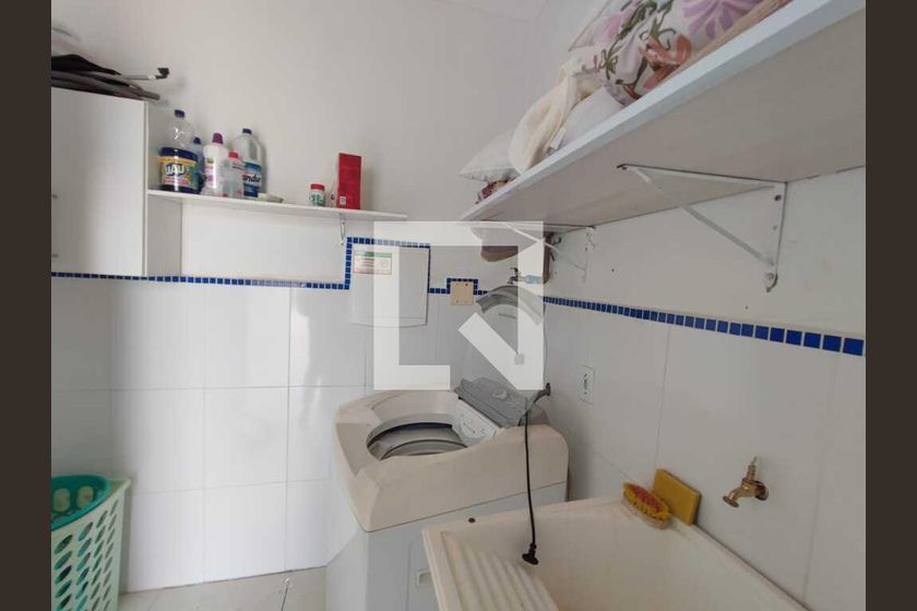 Casa à Venda - Swiss Park, 4 Quartos,  333 m2 em , Campinas - sp | SoloBR