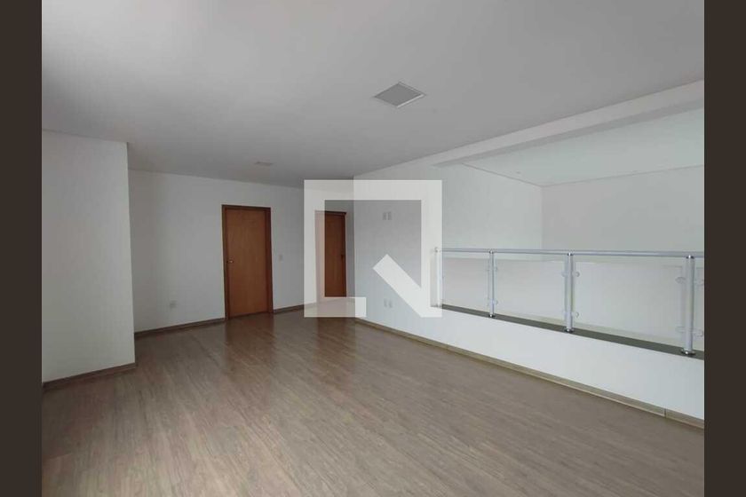 Casa à Venda - Swiss Park, 4 Quartos,  333 m2 em , Campinas - sp | SoloBR