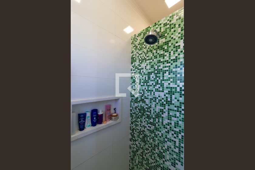Casa à Venda - Swiss Park, 4 Quartos,  270 m2 em , Campinas - sp | SoloBR