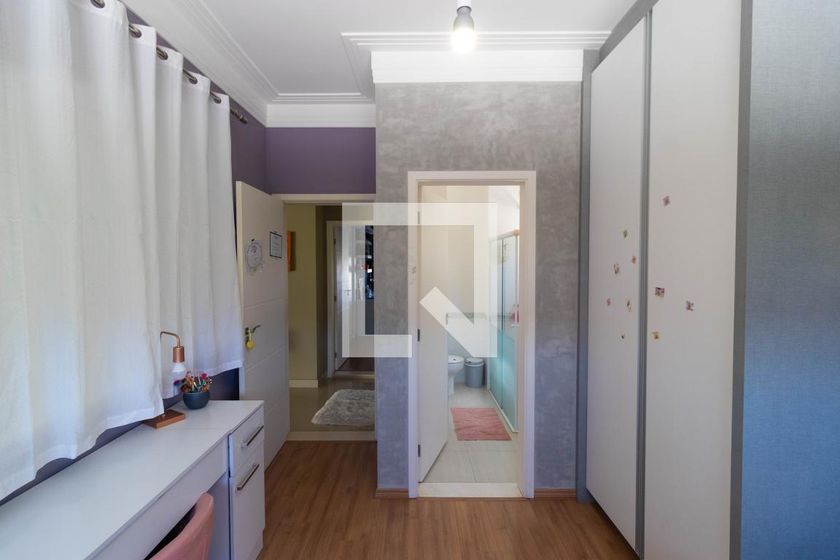 Casa à Venda - Swiss Park, 4 Quartos,  270 m2 em , Campinas - sp | SoloBR