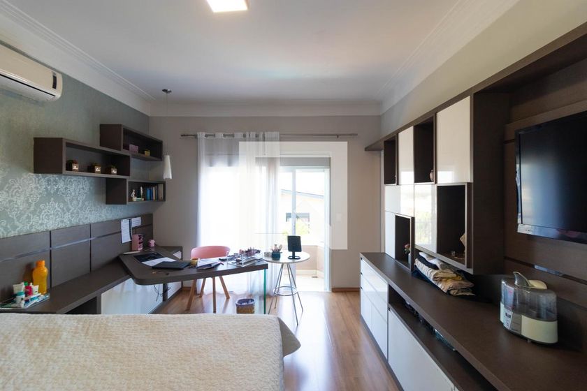 Casa à Venda - Swiss Park, 4 Quartos,  270 m2 em , Campinas - sp | SoloBR