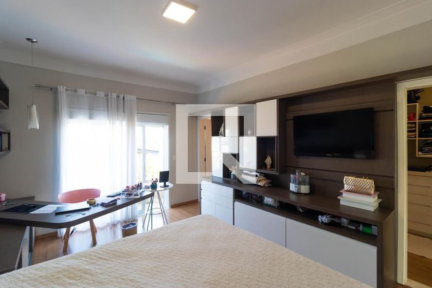 Casa à Venda - Swiss Park, 4 Quartos,  270 m2 em , Campinas - sp | SoloBR