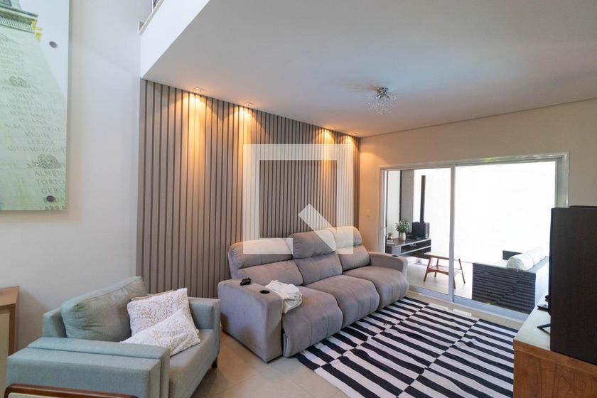 Casa à Venda - Swiss Park, 4 Quartos,  270 m2 em , Campinas - sp | SoloBR