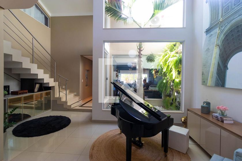 Casa à Venda - Swiss Park, 4 Quartos,  270 m2 em , Campinas - sp | SoloBR