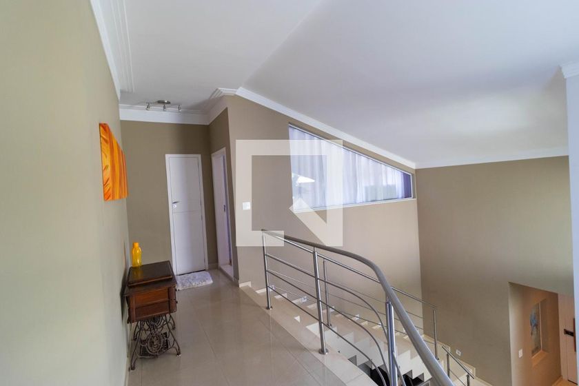 Casa à Venda - Swiss Park, 4 Quartos,  270 m2 em , Campinas - sp | SoloBR