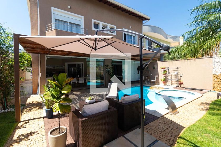 Casa à Venda - Swiss Park, 4 Quartos,  270 m2 em , Campinas - sp | SoloBR