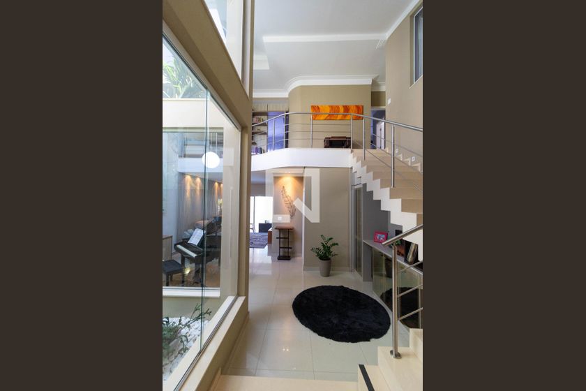 Casa à Venda - Swiss Park, 4 Quartos,  270 m2 em , Campinas - sp | SoloBR