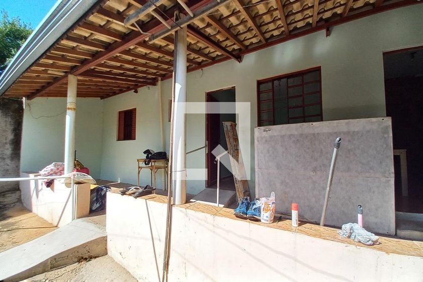 Casa à Venda - Parque Prado, 2 Quartos,  312 m2 em , Campinas - sp | SoloBR