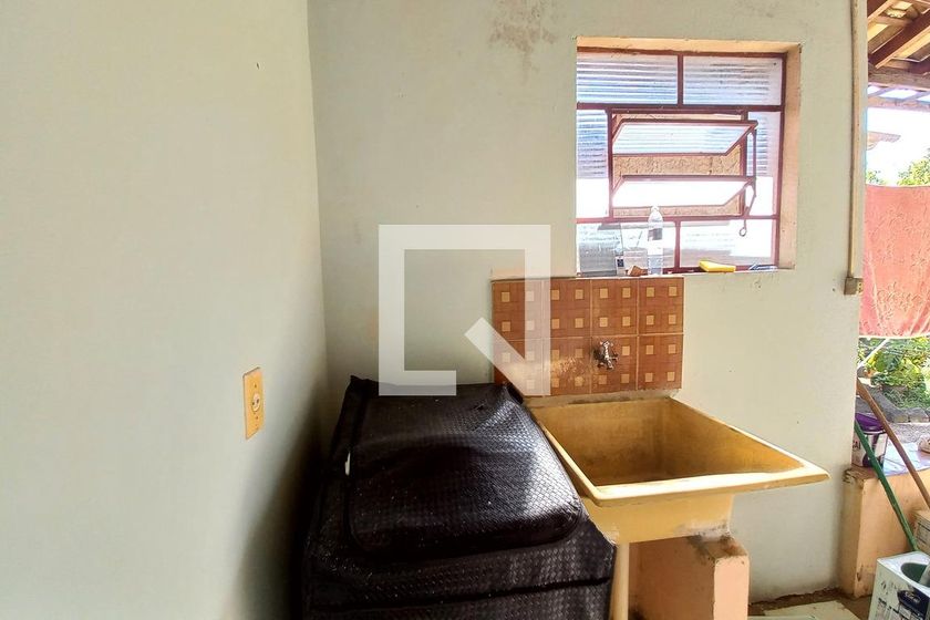 Casa à Venda - Parque Prado, 2 Quartos,  312 m2 em , Campinas - sp | SoloBR