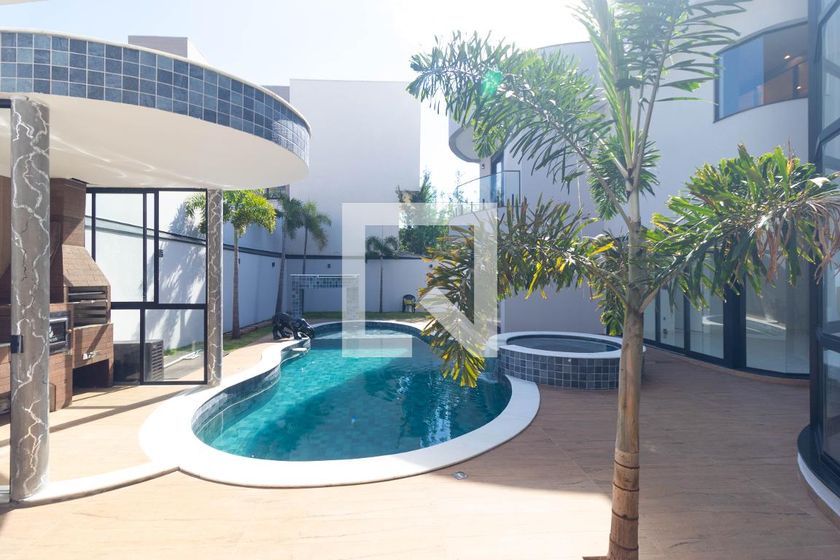 Casa à Venda - Swiss Park, 4 Quartos,  450 m2 em , Campinas - sp | SoloBR
