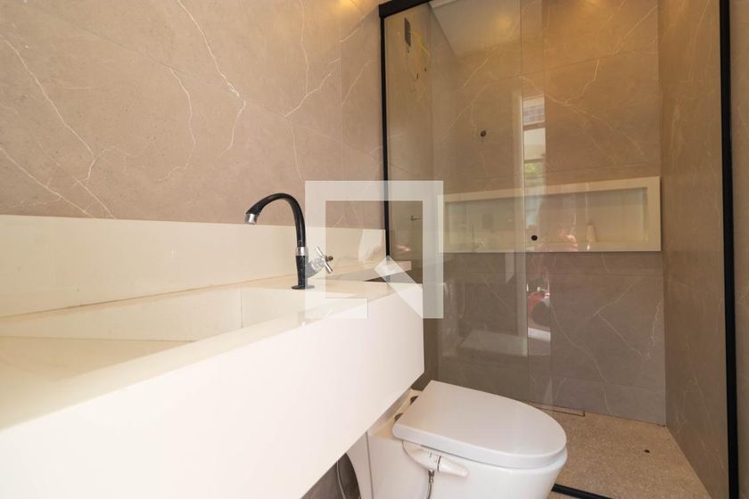 Casa à Venda - Swiss Park, 4 Quartos,  450 m2 em , Campinas - sp | SoloBR