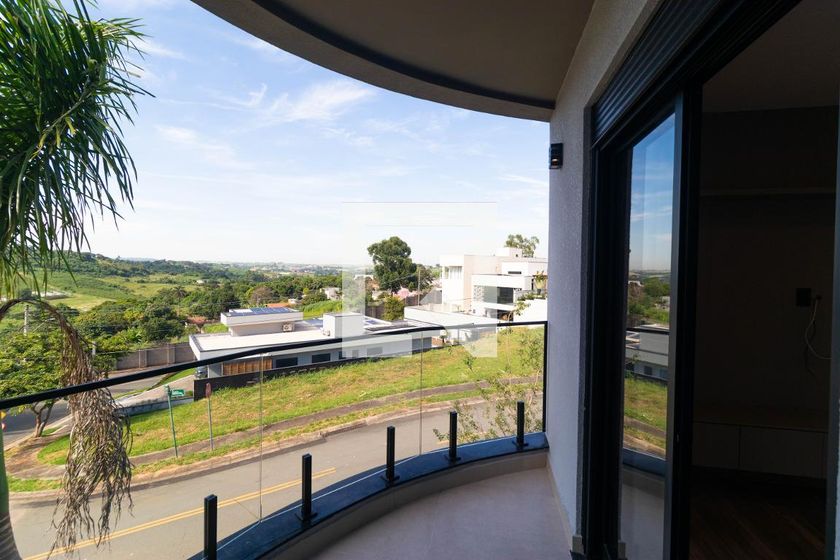 Casa à Venda - Swiss Park, 4 Quartos,  450 m2 em , Campinas - sp | SoloBR