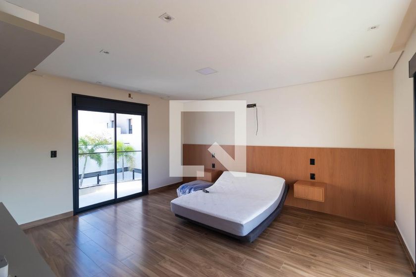 Casa à Venda - Swiss Park, 4 Quartos,  450 m2 em , Campinas - sp | SoloBR
