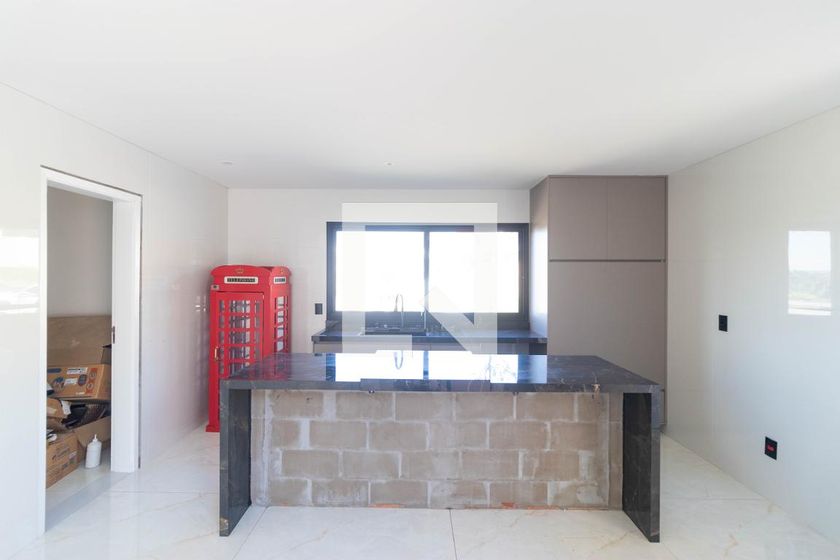 Casa à Venda - Swiss Park, 4 Quartos,  450 m2 em , Campinas - sp | SoloBR