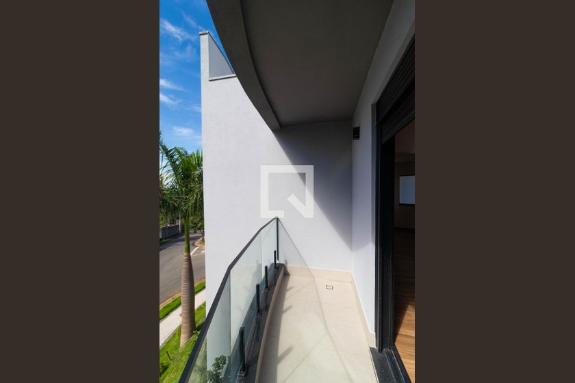 Casa à Venda - Swiss Park, 4 Quartos,  450 m2 em , Campinas - sp | SoloBR