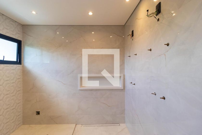 Casa à Venda - Swiss Park, 4 Quartos,  450 m2 em , Campinas - sp | SoloBR