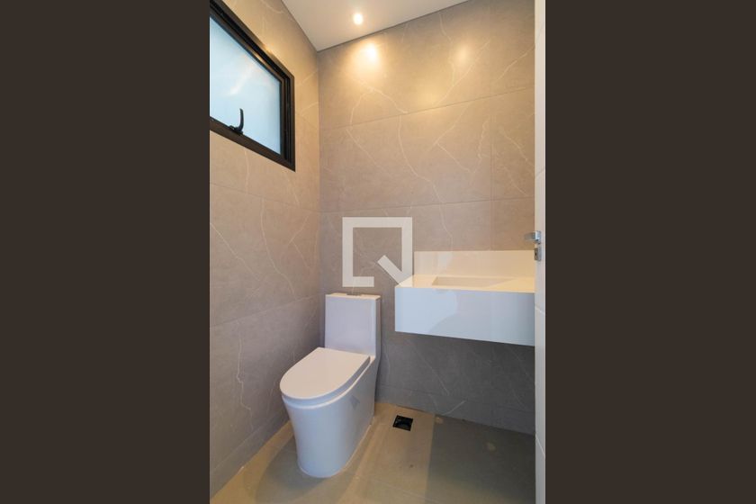 Casa à Venda - Swiss Park, 4 Quartos,  450 m2 em , Campinas - sp | SoloBR