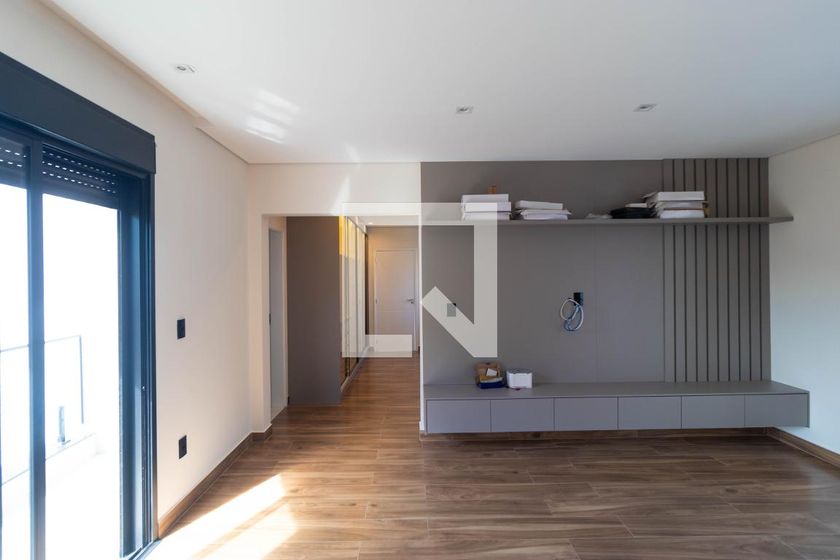 Casa à Venda - Swiss Park, 4 Quartos,  450 m2 em , Campinas - sp | SoloBR