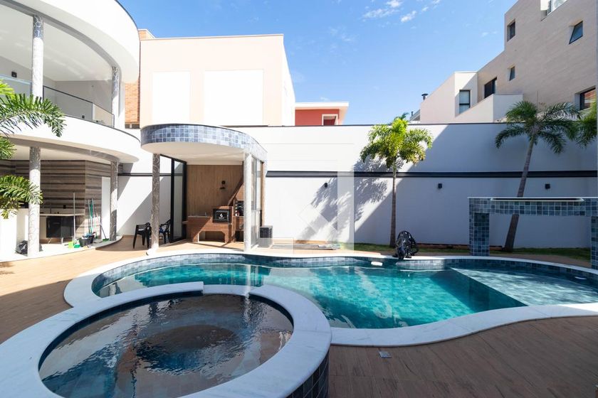 Casa à Venda - Swiss Park, 4 Quartos,  450 m2 em , Campinas - sp | SoloBR