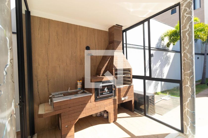 Casa à Venda - Swiss Park, 4 Quartos,  450 m2 em , Campinas - sp | SoloBR