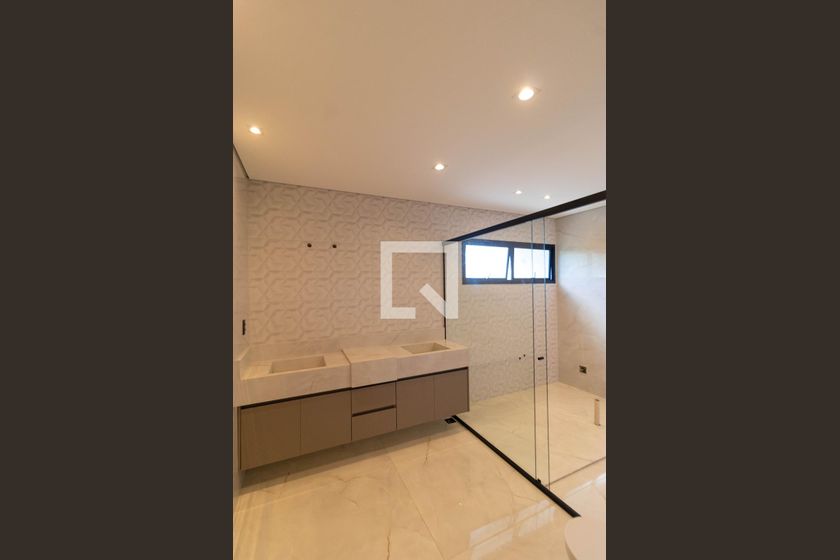 Casa à Venda - Swiss Park, 4 Quartos,  450 m2 em , Campinas - sp | SoloBR