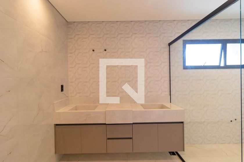 Casa à Venda - Swiss Park, 4 Quartos,  450 m2 em , Campinas - sp | SoloBR