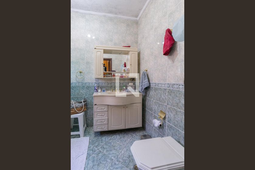 Casa, 3 quartos, 245 m² - Foto 49