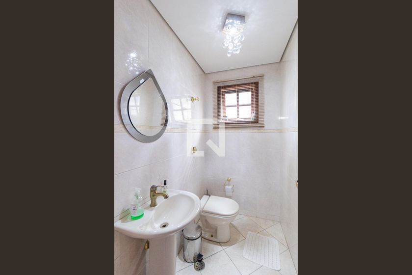 Casa, 3 quartos, 245 m² - Foto 15
