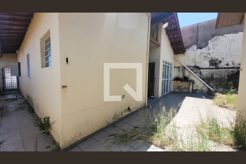 Casa à Venda - Jardim Chapadão, 4 Quartos,  256 m2 em , Campinas - sp | SoloBR
