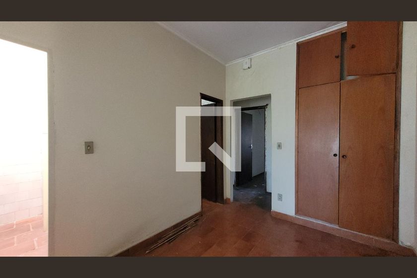 Casa à Venda - Jardim Chapadão, 4 Quartos,  256 m2 em , Campinas - sp | SoloBR