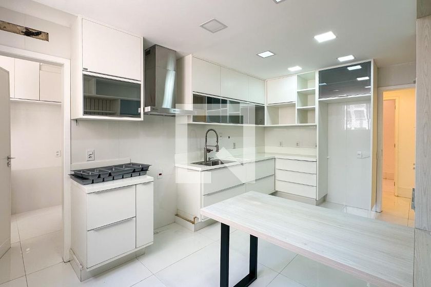 Apartamento, 4 quartos, 240 m² - Foto 97