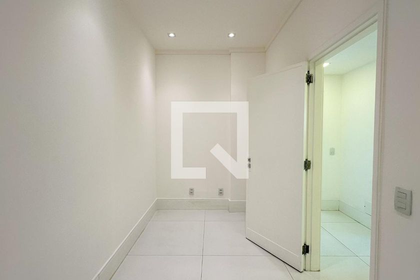 Apartamento, 4 quartos, 240 m² - Foto 33