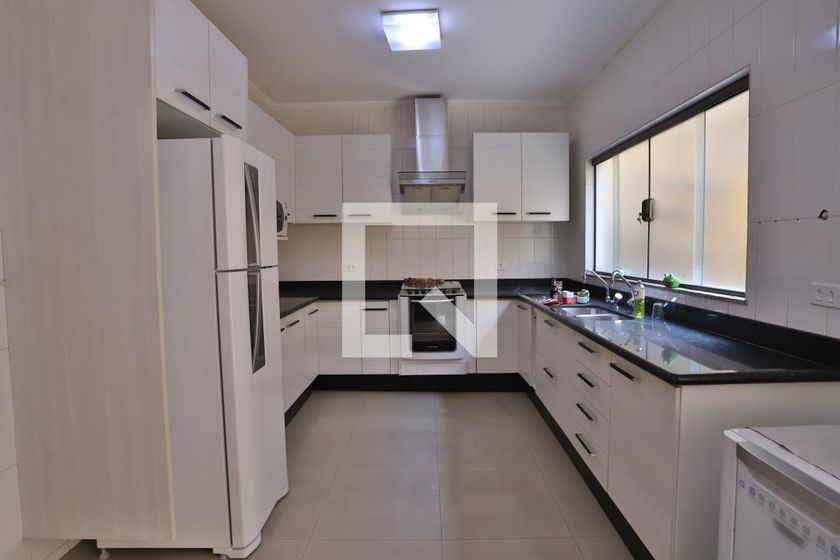 Casa, 4 quartos, 200 m² - Foto 62