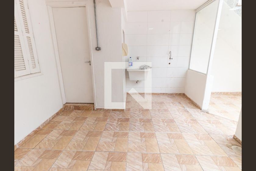 Casa, 3 quartos, 210 m² - Foto 35