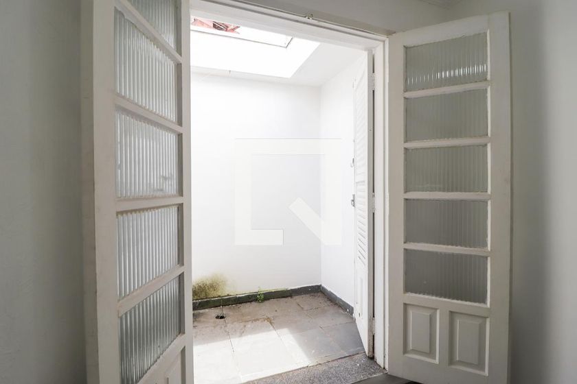 Casa, 3 quartos, 270 m² - Foto 16