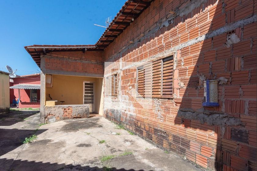 Casa à Venda - Jardim do Lago, 3 Quartos,  564 m2 em , Campinas - sp | SoloBR