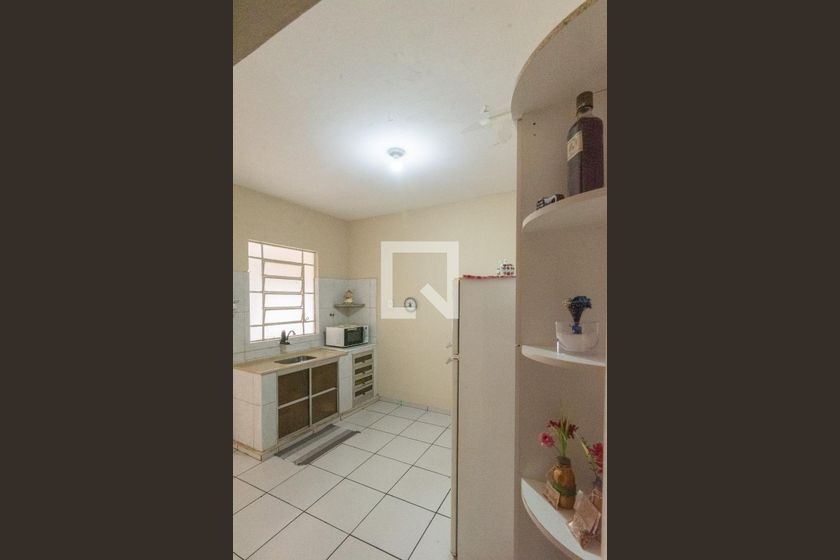 Casa à Venda - Jardim do Lago, 3 Quartos,  564 m2 em , Campinas - sp | SoloBR