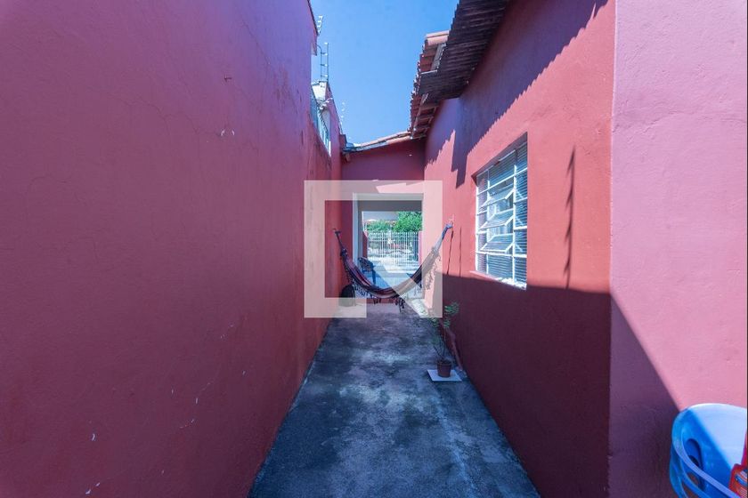 Casa à Venda - Jardim do Lago, 3 Quartos,  564 m2 em , Campinas - sp | SoloBR