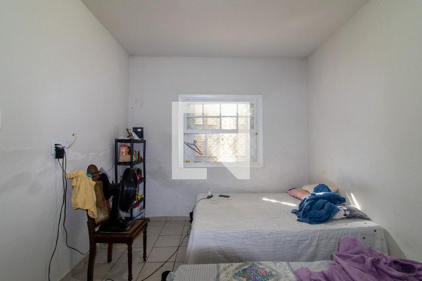 Casa à Venda - Taquaral, 2 Quartos,  300 m2 em , Campinas - sp | SoloBR