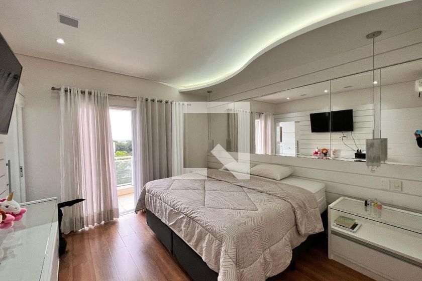 Casa à Venda - Swiss Park, 3 Quartos,  250 m2 em , Campinas - sp | SoloBR