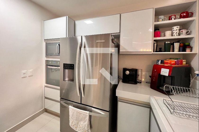 Casa à Venda - Swiss Park, 3 Quartos,  250 m2 em , Campinas - sp | SoloBR