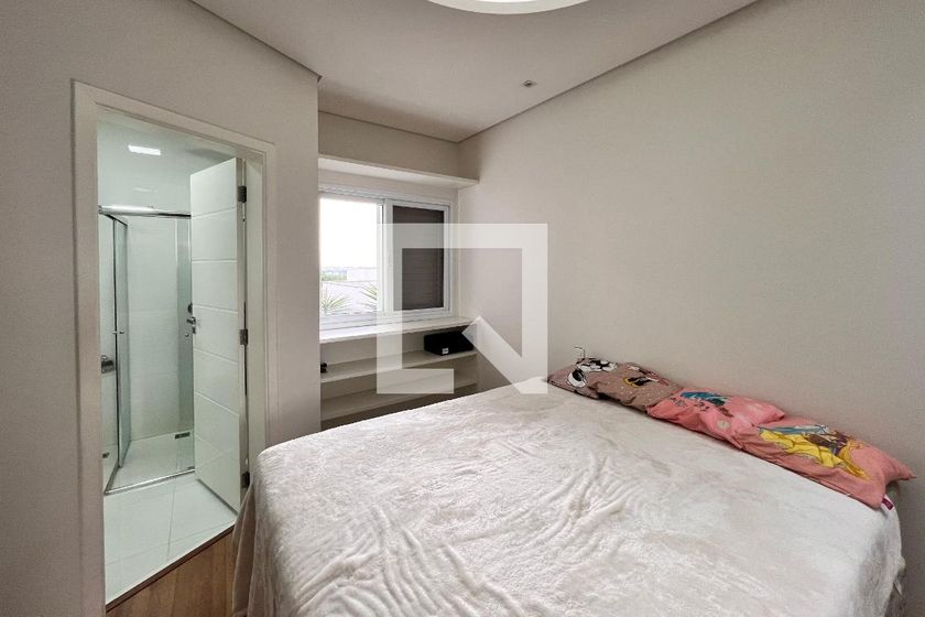 Casa à Venda - Swiss Park, 3 Quartos,  250 m2 em , Campinas - sp | SoloBR