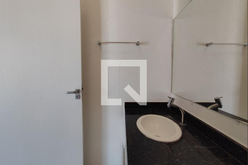 Casa à Venda - Swiss Park, 3 Quartos,  200 m2 em , Campinas - sp | SoloBR