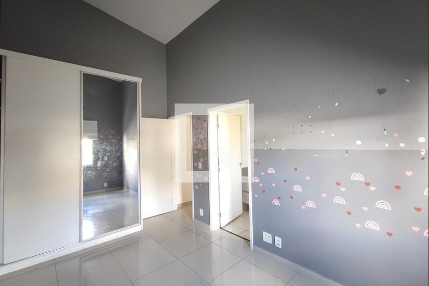 Casa à Venda - Swiss Park, 3 Quartos,  200 m2 em , Campinas - sp | SoloBR